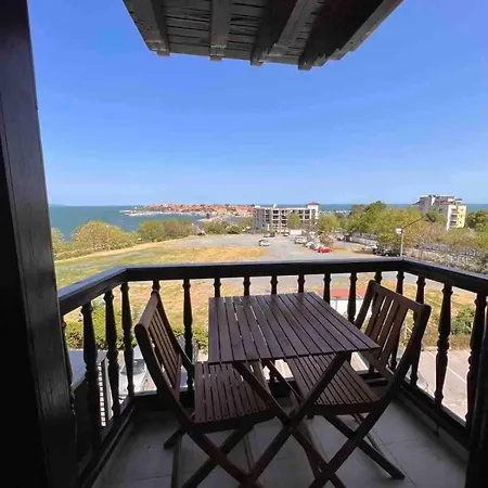 Windmill With Sea View 아파트 *